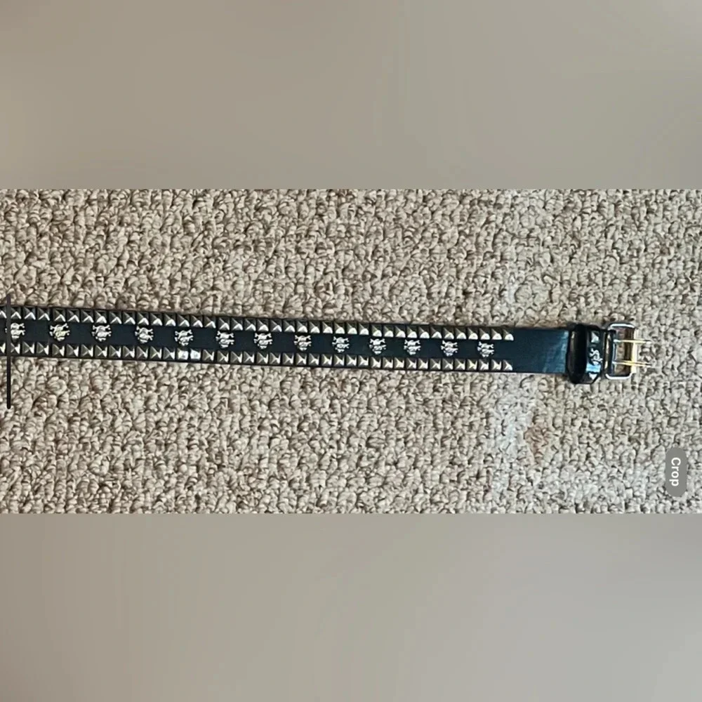 None skull studded
